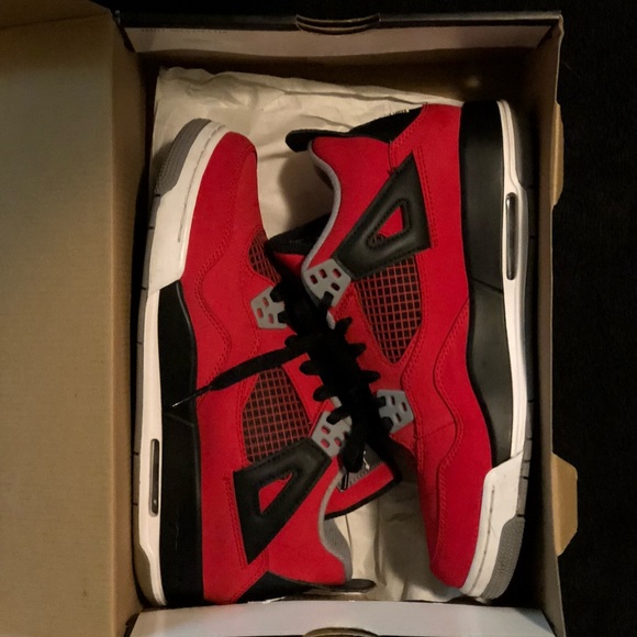 Jordan 4 retro toro - Picture 4 of 4